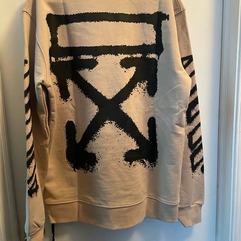 Mens off-white crew neck